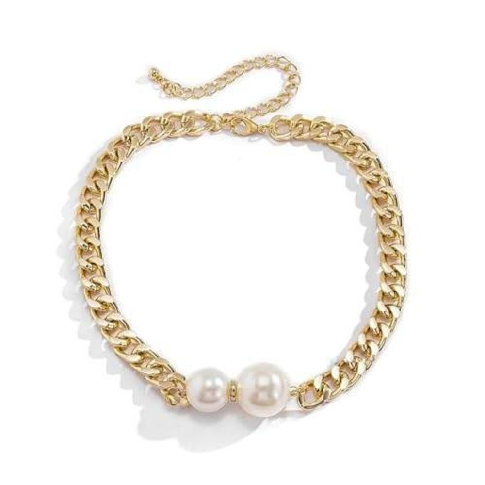 Gold Chunky Curb‎ Chain Necklace with Faux Pearl Detail and Rhinestone Accent